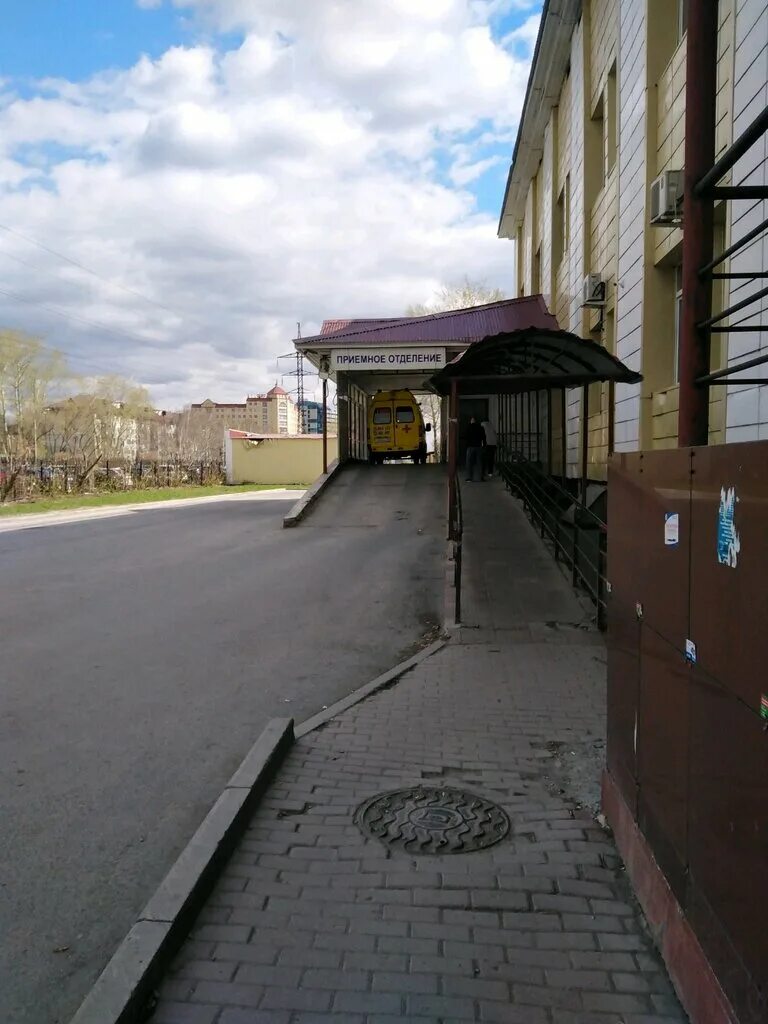 Цемгигант больница 2. Гбуз то областная клиническая больница 1 тюмень. Улица мельникайте 75 областная клиническая больница. 2 городская больница тюмень. 2 городская больница тюмень.