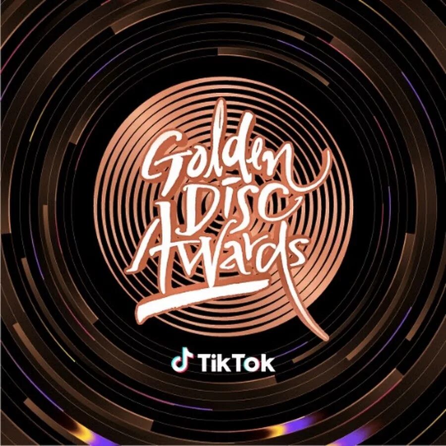 Golden disk awards. Golden disc awards 2025. Голден стрей уроуж. Бтс golden disk awards 2020. Golden disc awards 2025.