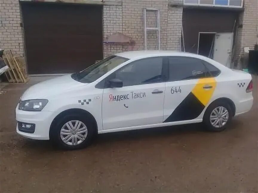 Свадебные авто москва. Аренда авто на свадьбу кызыл. Набережные челны регион авто. Машины в челнах. Аренда авто челны.