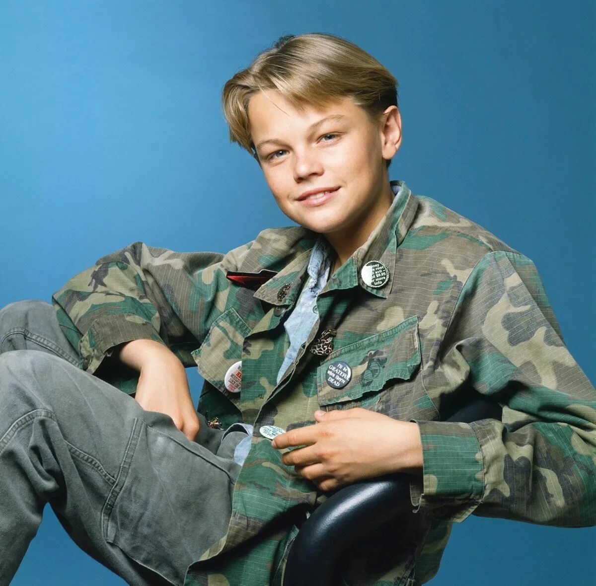 Young leonardo dicaprio. Леонардо ди Каприо в 16 лет. Леонардо ди Каприо в детстве 16 лет. Леонардо ди Каприо 1990. Леонардо ди Каприо в 14 лет.