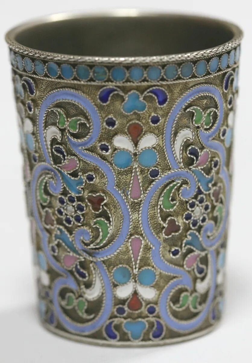 чарка вина. скань филигрань финифть. украшения эмаль 19 век россия. перегородчатая эмаль византия. перегородчатая эмаль филигрань искусство.