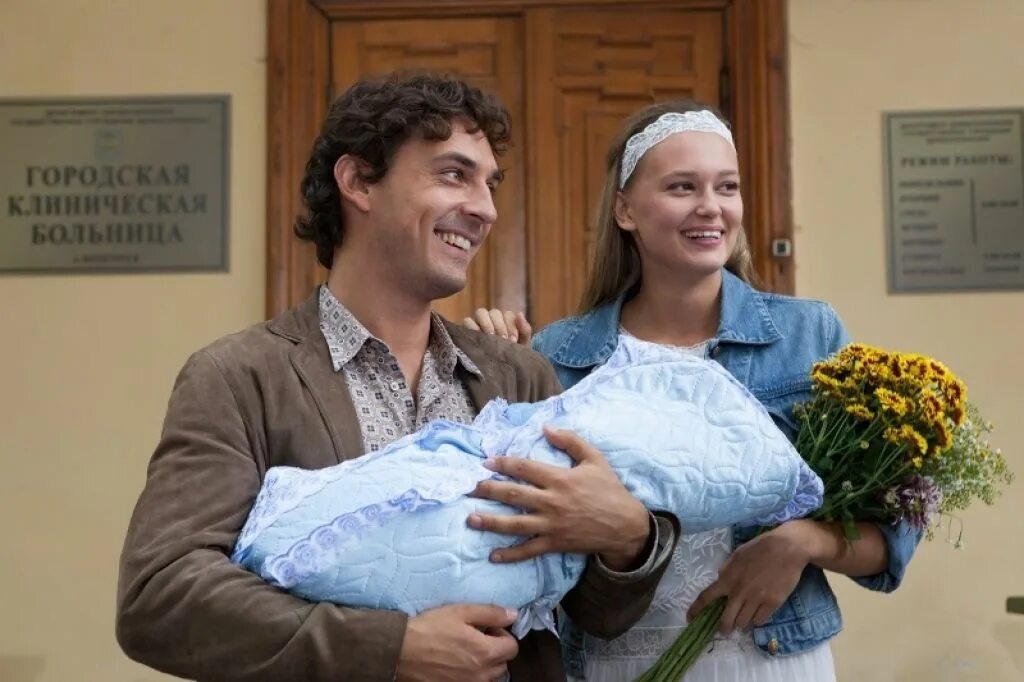 Поздние цветы изабелла росселлини. Ютубе поздние цветы. Поздние цветы сериал кадры. Поздние цветы фильм с марией куликовой. Поздние цветы сериал.