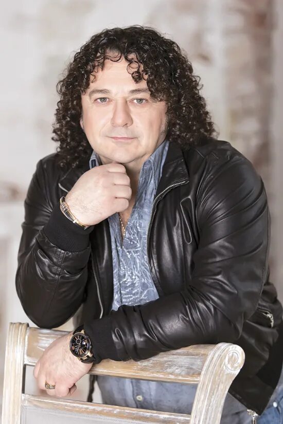 валентин леонтьев певец. валерий леонтьев сейчас. леонтьев молодой. кудрявый певец. кудрявый певец.