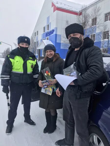 Население Тарко Сале 2022. ГАИ Тарко Сале. ДПС Тарко Сале. Сотрудники ГАИ Тарко-Сале.