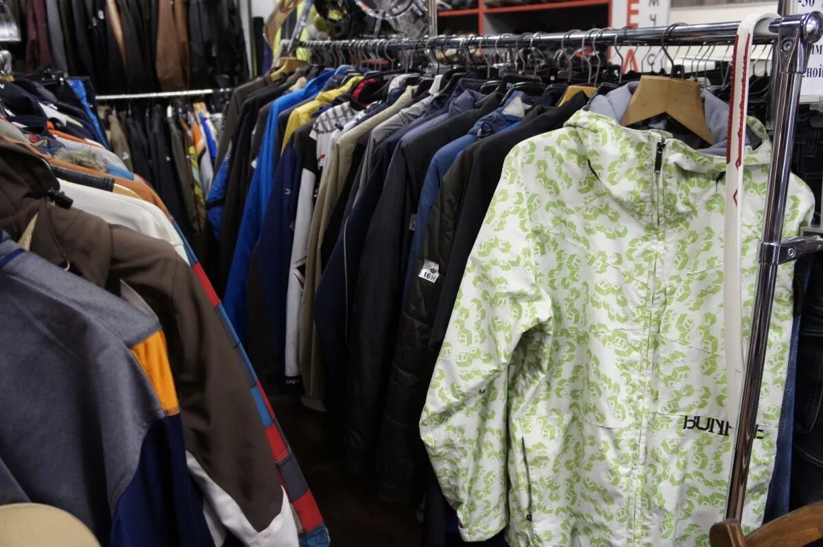 краснодар комиссионные одежды. гардероб комиссионный магазин женской и мужской одежды. краснодар комиссионные одежды. сдать вещи в комиссионный магазин. комиссионный магазин баннер.