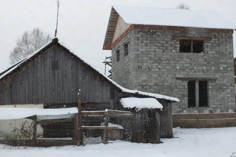 Дом березовка пермский край. Село Асово Березовский район Пермский край. Берёзовка (Берёзовский район, Пермский край). Пермский край, Березовский район, с. Березовка, ул. Советская, д. 3,. Село Берёзовка Пермский край Березовский район.