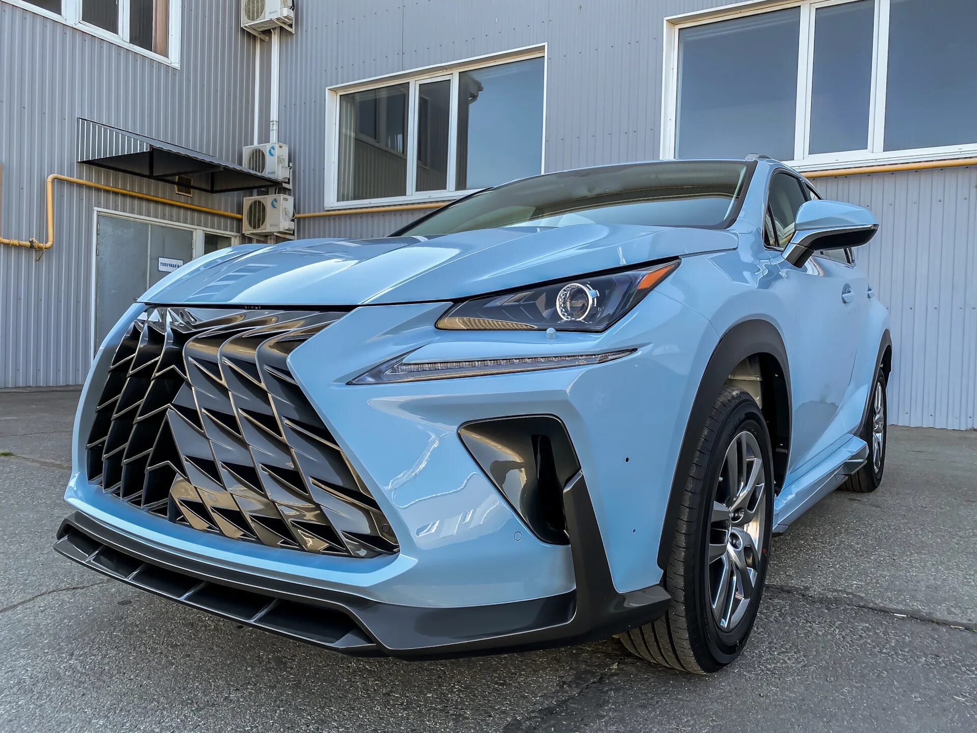 Lexus NX 200 Turbo. Передний бампер Lexus nx200 2019. Лексус NX 200 цвета. Lexus NX 600.