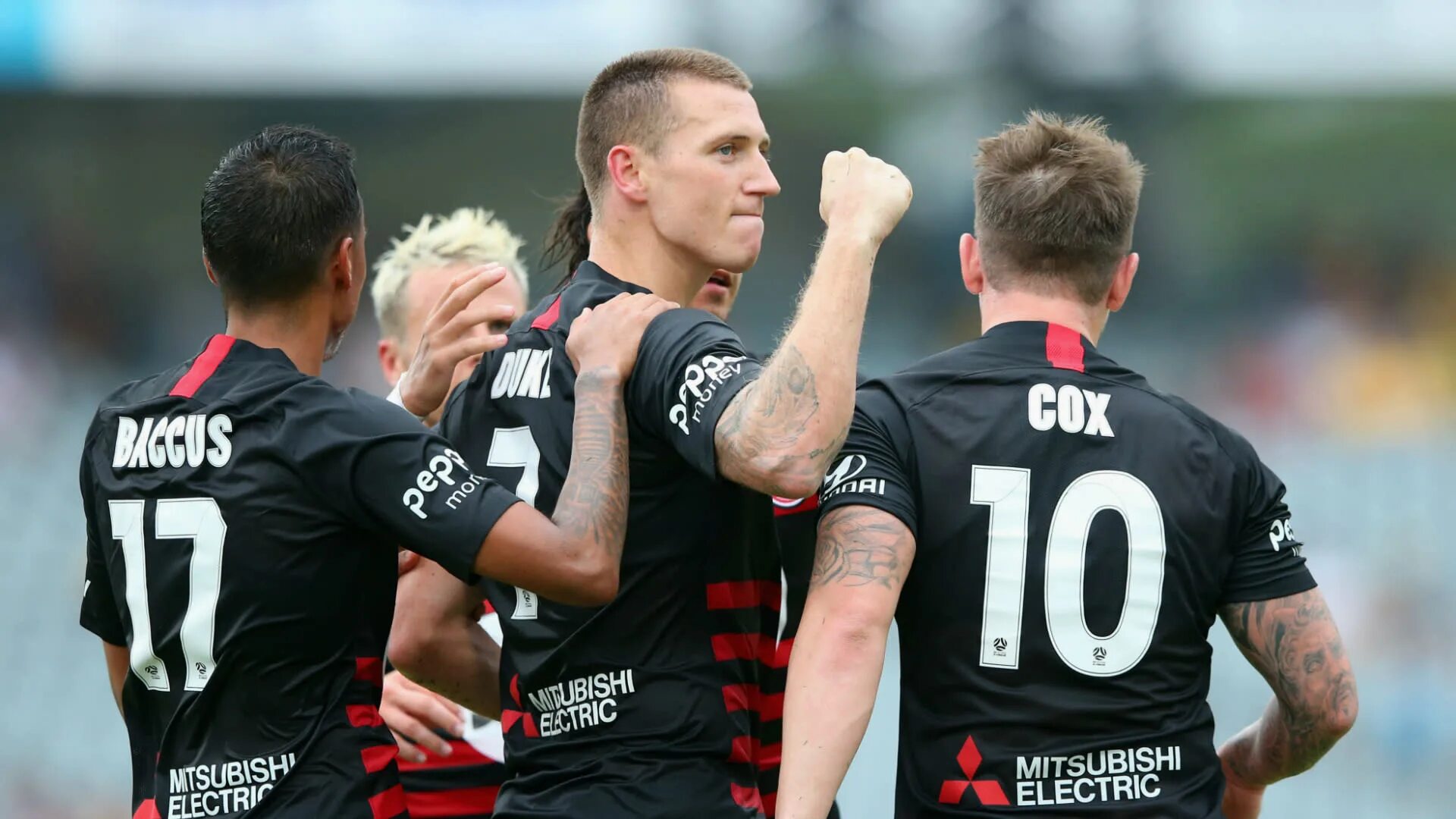 Вс уондерерс централ кост. Матч украина австралия. Вс уондерерс централ кост. Австралия футбол клуби исми. Вс уондерерс централ кост.