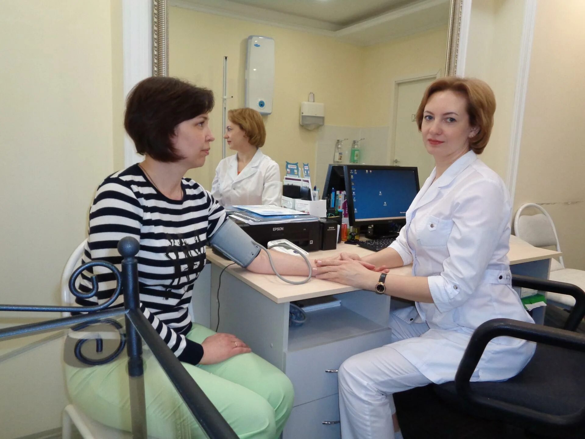 Медицинский центр плюс верхняя пышма. Феофанова 4 верхняя пышма здоровье плюс. здоровье плюс верхняя пышма. здоровье плюс уральских рабочих верхняя пышма. медицинский центр здоровье плюс, верхняя пышма.