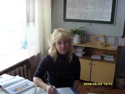 Учителей 16