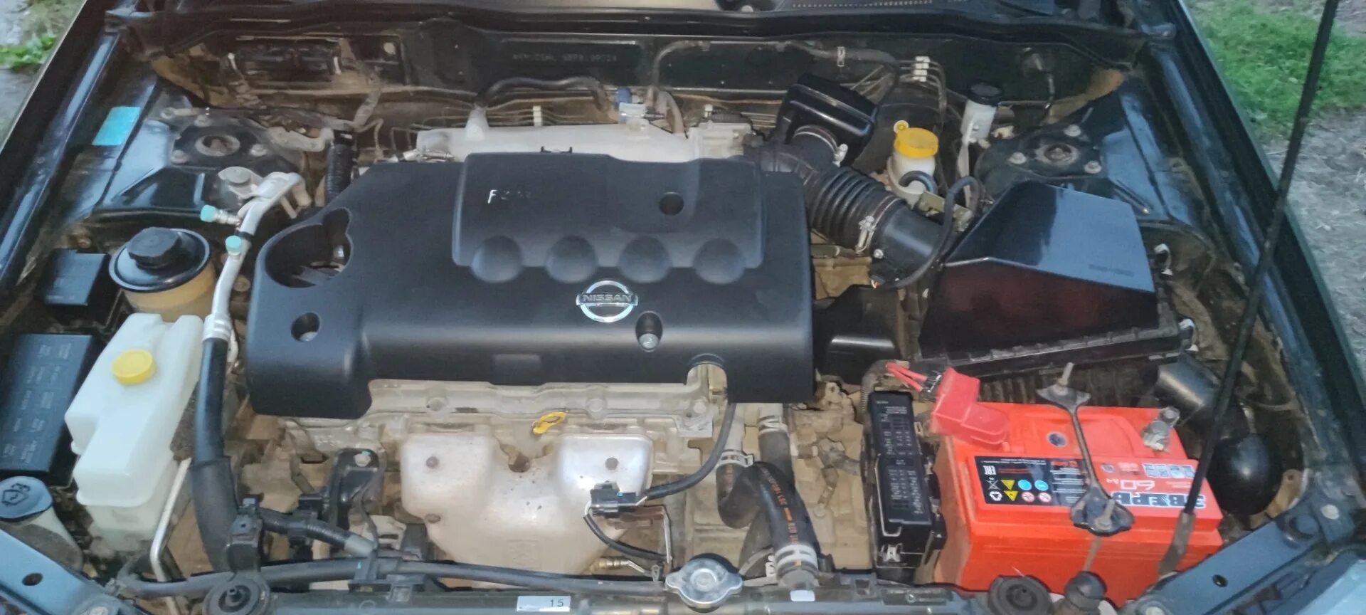 Дефлектор (длинный) для капота Nissan Primera P12 2001-2008 VT52 Артикул NS10VT 