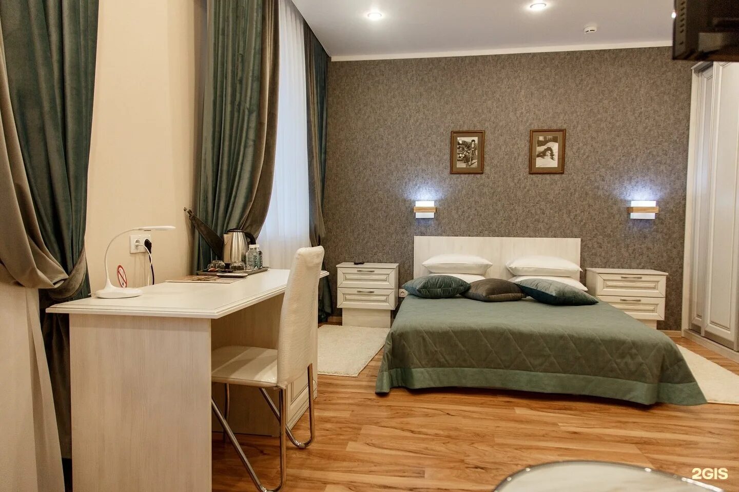 Гостиница дружба мариуполь. Гостиница благовещенск номера телефонов. Гостиница благовещенская амур обл. Отель странник благовещенск. Гостиница юбилейная екатеринбург.