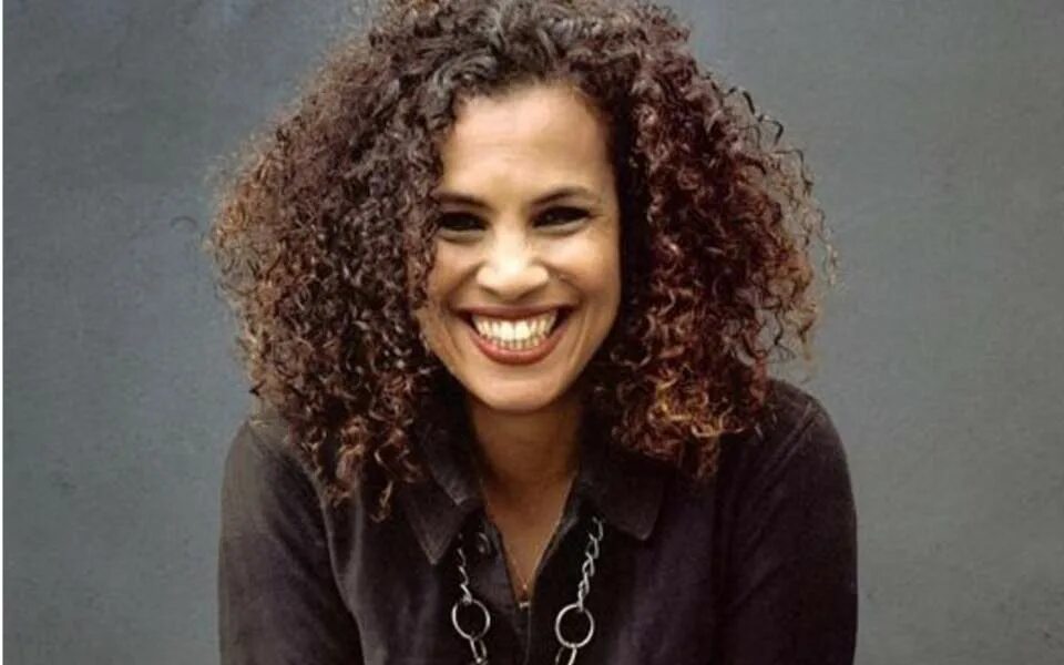 Seven seconds песня. Youssou n'dour & neneh cherry - 7 seconds. Youssou n'dour 7 seconds. Нене черри 7 seconds. Neneh cherry 7.