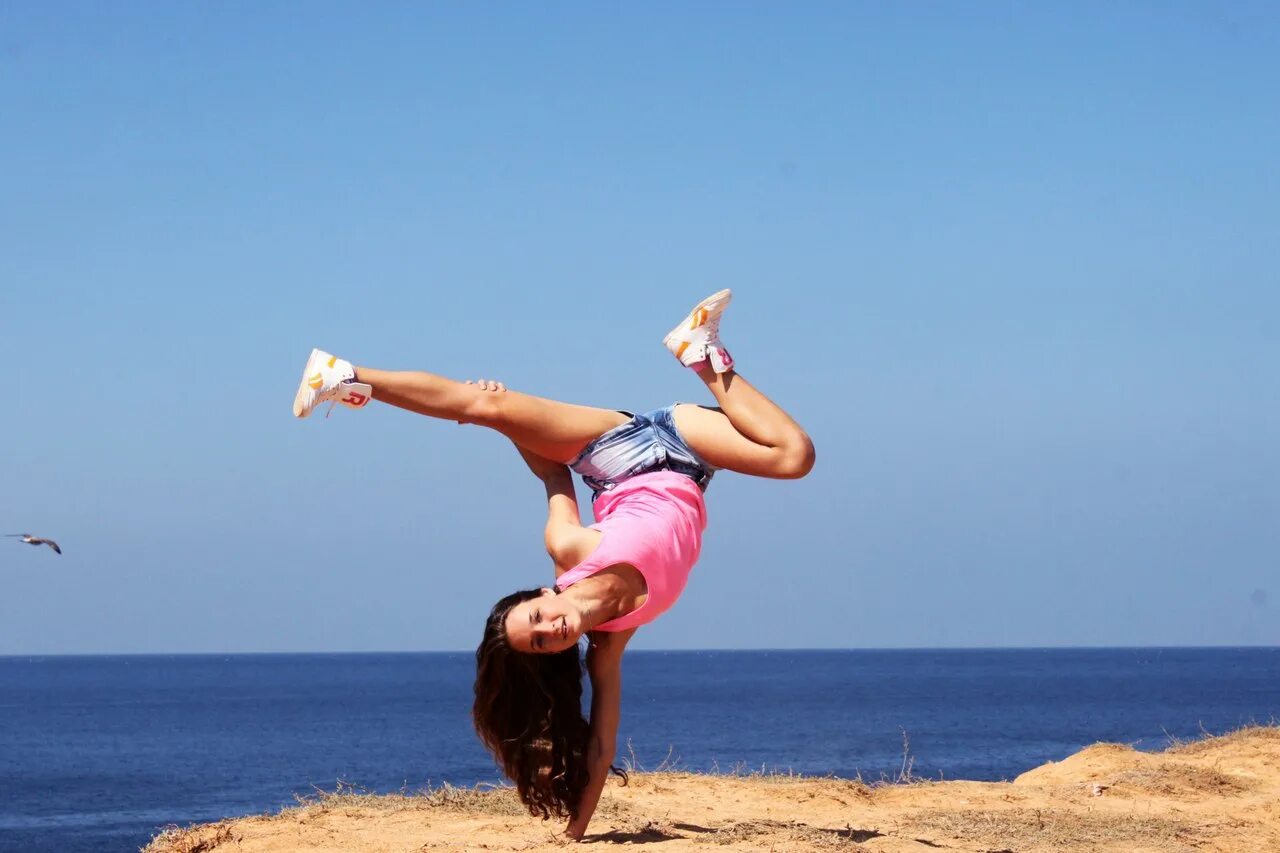 Своевременная постановка беременной на учет в женскую консультацию. Жемчужная река карта wot база 1. Стойка на одной руке. Карты танков world of tanks. Руинберг база 1.