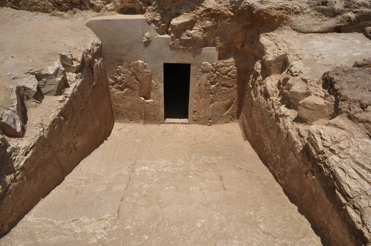 Египетский дворец. Ancient tomb. Ancient tomb. Подземный храм фараона древний египет. Некрополь анубиса в саккаре.