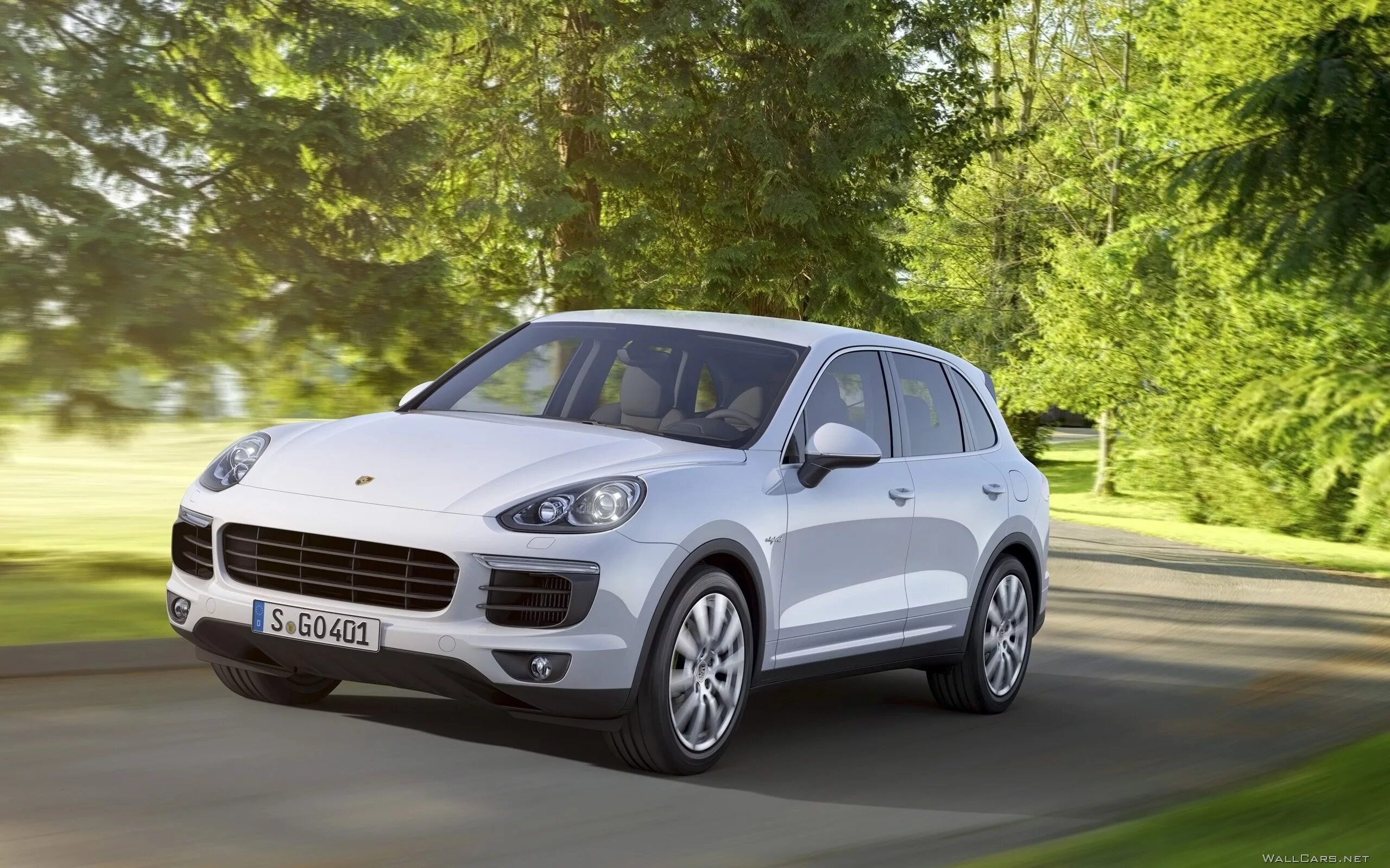 Porsche Cayenne 2015. Порше Порше Кайен. Порше Кайен 2014. Кайен 2015. Porsche cayenne hybrid