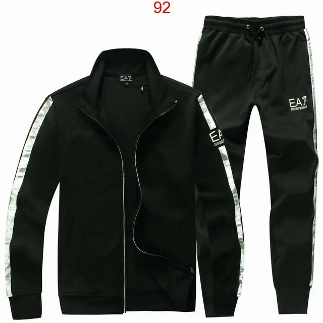 Спортивный костюм emporio armani. Ea7 Emporio Armani спортивный костюм мужской. Спортивный костюм Армани эксчендж мужской. Спортивные костюмы Армани мужские ea7. Спортивный костюм Эмпорио Армани мужской.