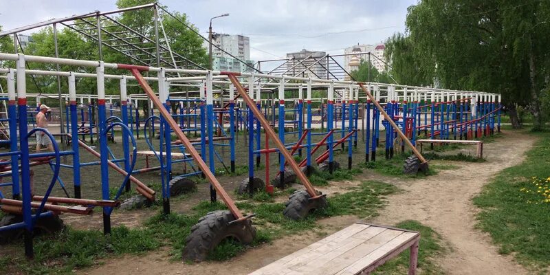 Военно спортивный городок. Военно спортивный городок. Школьная полоса препятствий скп-102. Армейский спортивный городок. Учебно-тренировочный комплекс полоса препятствий юниор.