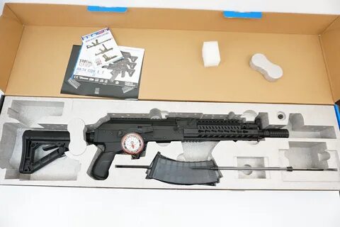 G g 0 30