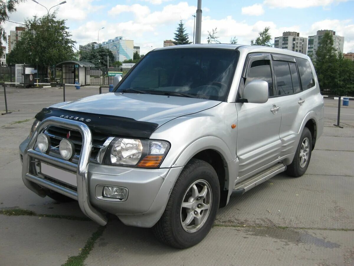 Мицубиси паджеро 3.8. Mitsubishi Pajero III 2002. Mitsubishi Pajero 2002. Мицубиси Паджеро 3.5. Mitsubishi Pajero 2002 3,2.