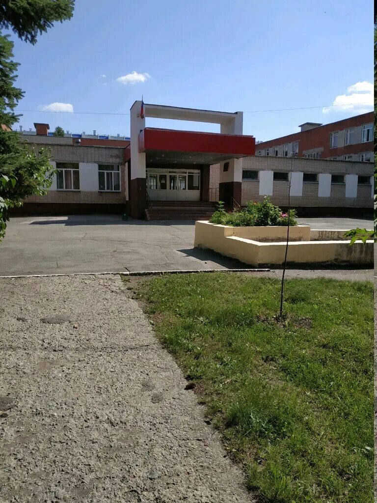 Маоу сош 124. Школа 124 челябинск. университетская набережная школа 124. школа 124 челябинск официальный сайт. школа 25 челябинск.