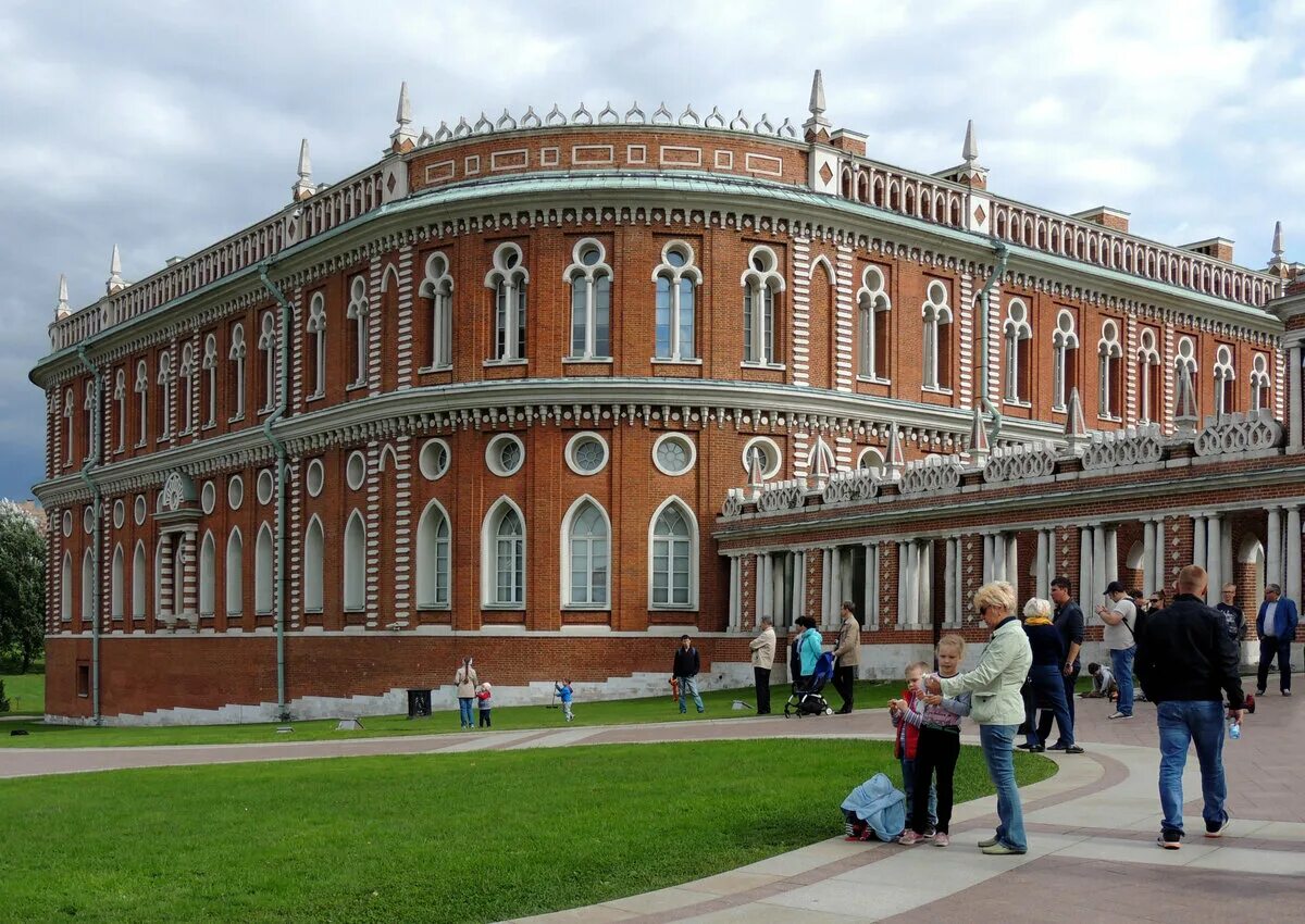 Проект царицыно. Ансамбль Царицыно Баженов. Баженов Дворцовый ансамбль в Царицыно. Баженов Казаков Царицыно дворец.