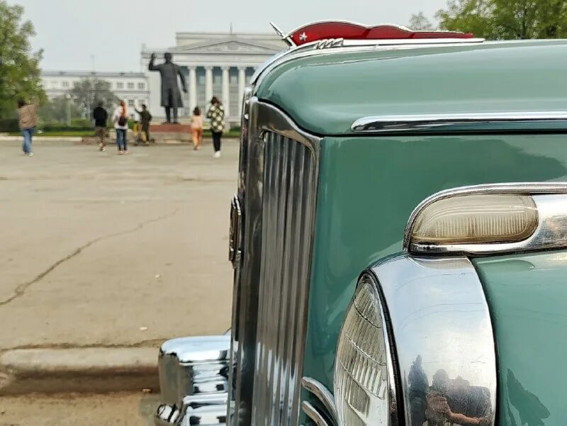 свердловск машины. свердловск в 1969 фото. зис-110 легковой автомобиль двигатель. свердловск автородео. музей ретро автомобилей екатеринбург.