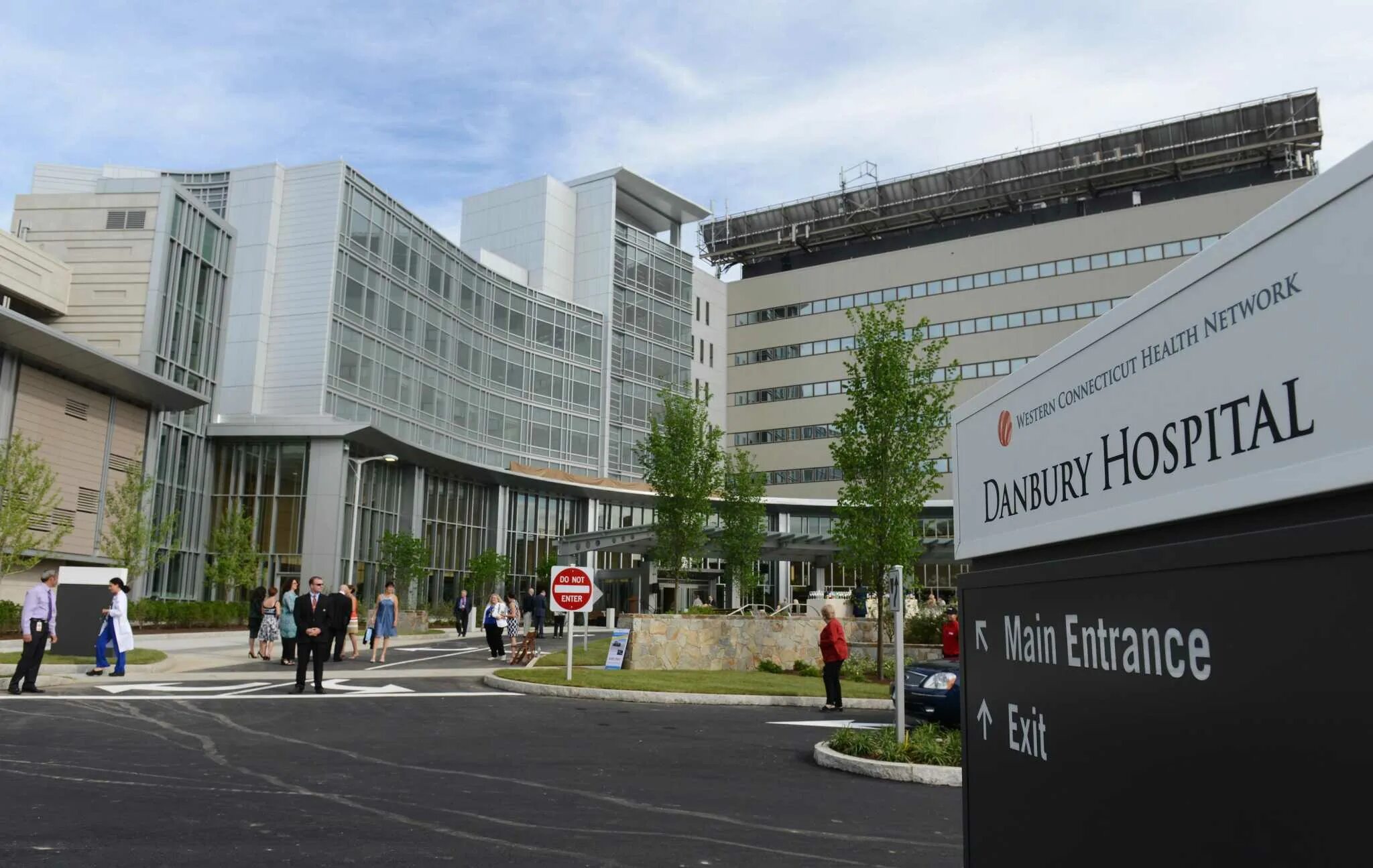 Данбери. Hospital CT. Danbury, CT Post Office.