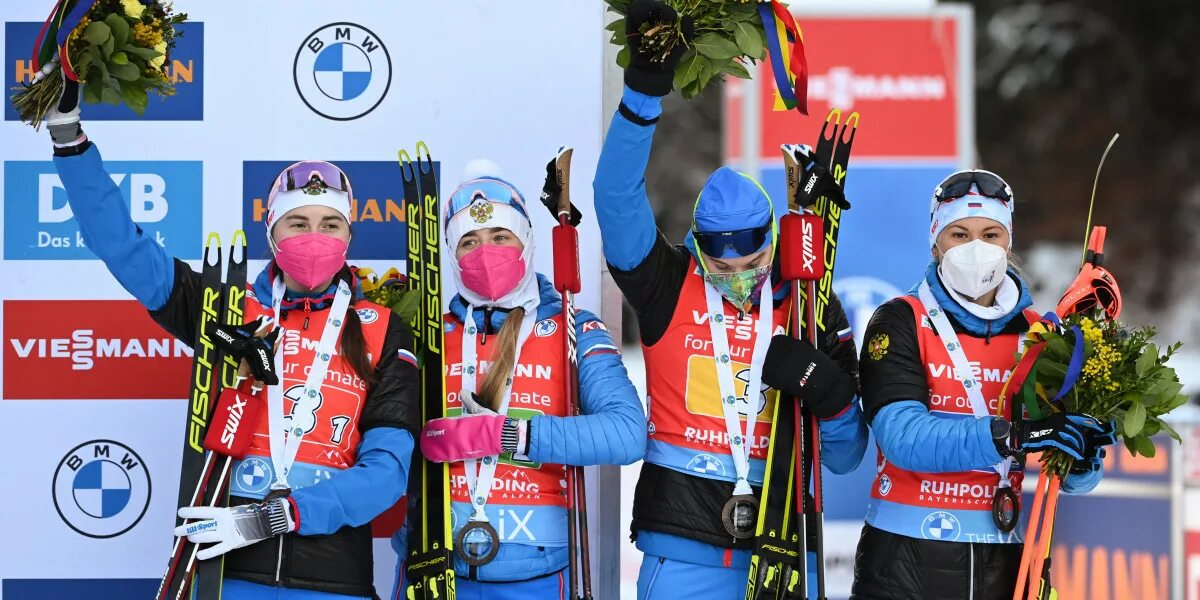 Биатлон этапы кубка 2018. Сборная италии по биатлону биатлонисты италии. биатлон эстафета женщины. мужская эстафета биатлон.