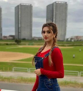 Jannat Mirza, Jannat Mirza Moving, Jannat Mirza Moving Japan, Jannat ...