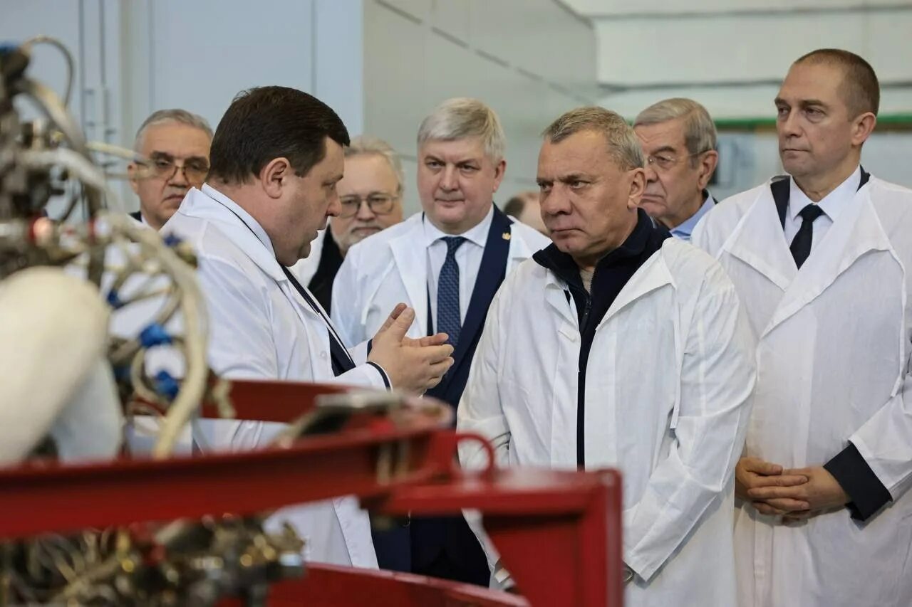 илюшин павел алексеевич роскосмос. борисов кирилл валерьевич роскосмос. воронеж кбха новости. горохов виктор дмитриевич кбха. печагин кбха.