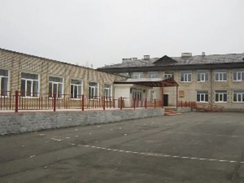 Школа шимск. Шимск школа. Шимск школа. Шимская школа искусств. Шимская школа искусств.