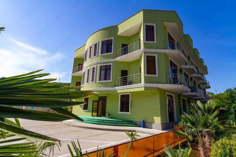 Гостиница лоо венеция. Лоо курортный городок. Гостиница горная венеция сочи лоо. Телефон лоо. Сочи лоо улица декабристов.