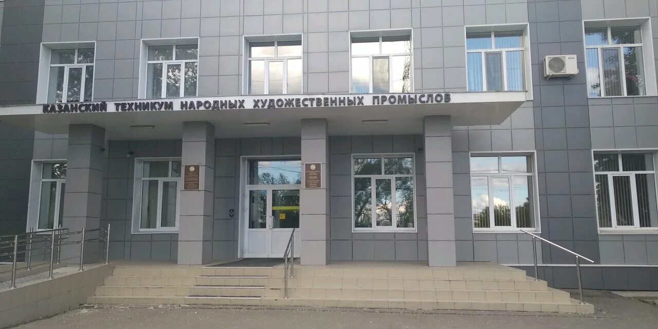 Колледж театрально художественный ул радио. Колледж тхтк 60. Театрально-художественный технический колледж. Художественный технический техникум. Тхтк 60.