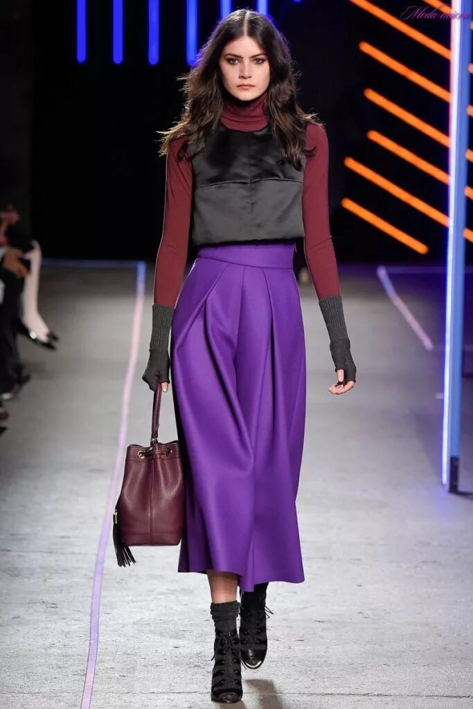 модные юбки зимы 2023. модные юбки зимы 2023. модные юбки зимы 2023. осень-зима 2020-2021 вог. юбки женские модные.