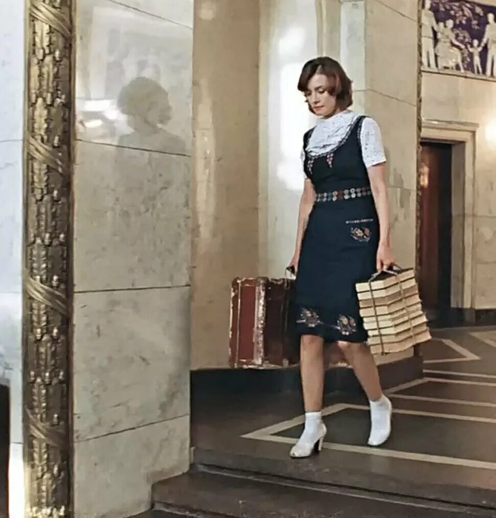 Катерина александровна москва слезам не верит. Москва слезам не верит фильм 1979. москва слезам верит. катерина из москва слезам не верит. москва слезам не верит фильм 1979 катерина.