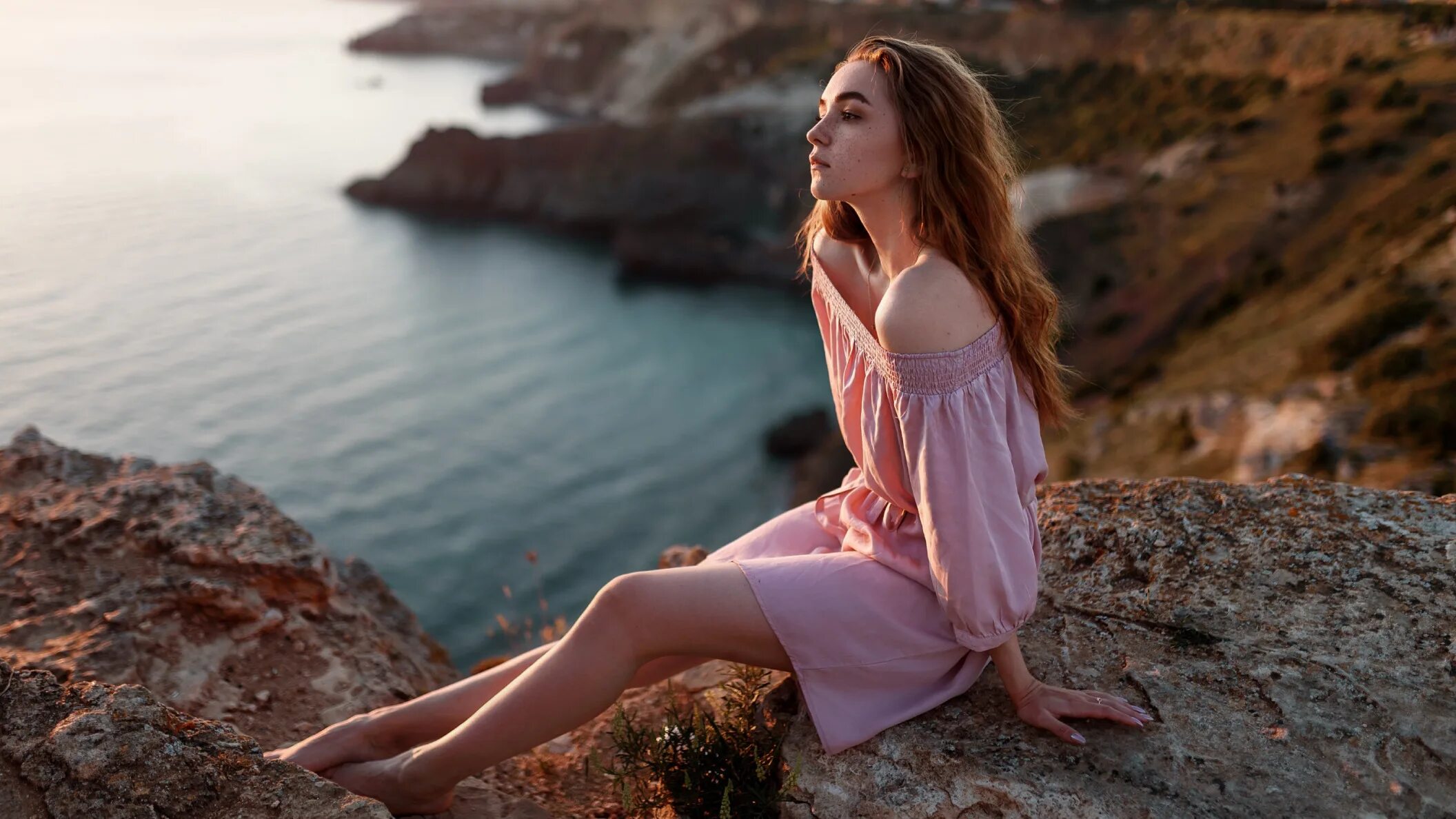 анна пилтник модель. тонкая натура. девушка у реки. картинка хрупкая девушка hbceyhjr. Madison chock.