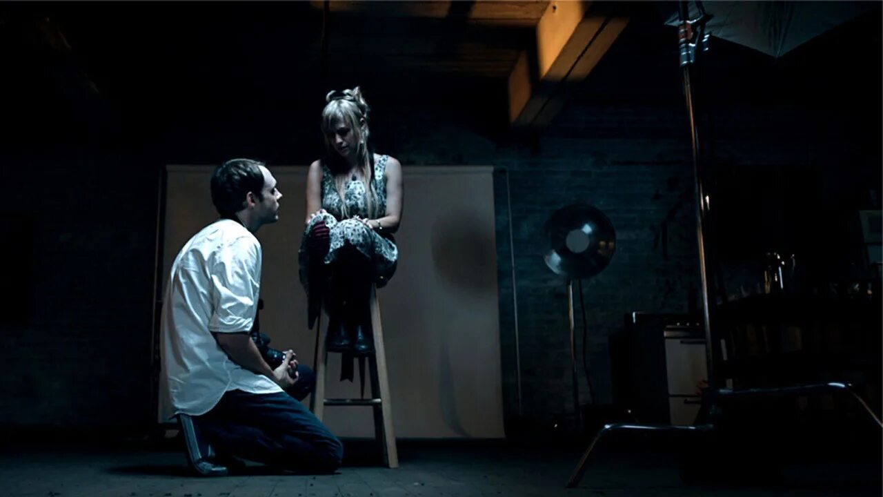 Одержим женой. Line foltved hjerteborn 2012 фильм. фильм forgotten 2012. парень одержим девушкой. фильм где парень одержим девушкой.