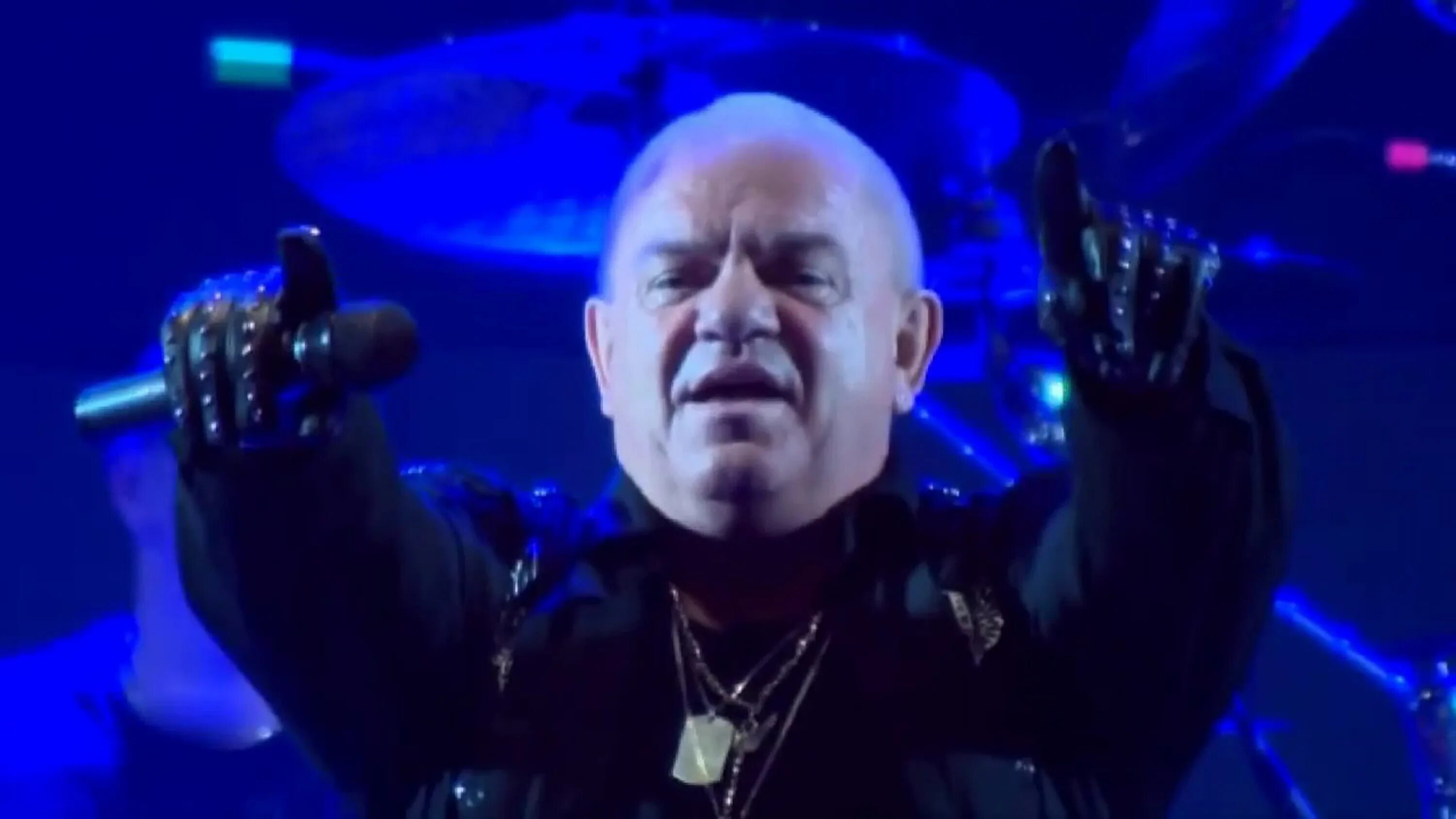 Udo as good as i get. Удо диркшнайдер. udo dirkschneider плачет солдат. udo dirkschneider - my way. udo - cry soldier cry.