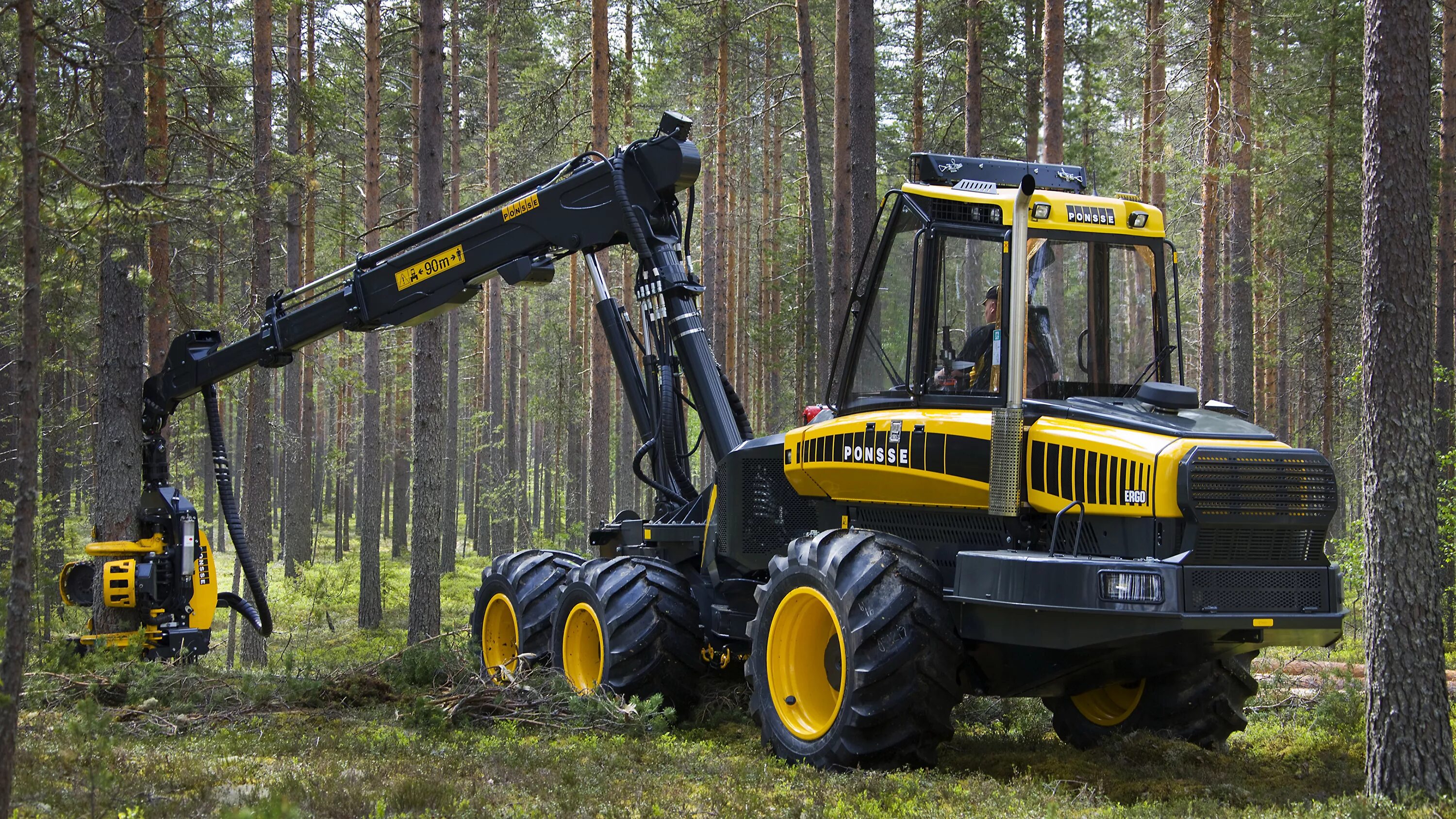 Харвестер мм2. Колесный харвестер, 1470g john deere. Форвардер т6920. Машинист лесозаготовительной машины(харвестер). Вакансии оператор харвестера и форвардера.