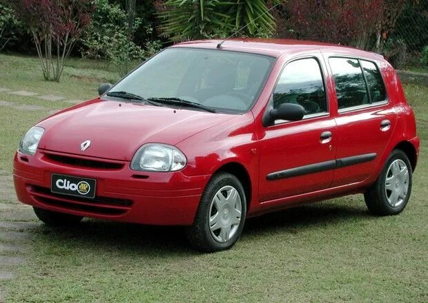 renault clio sedan privilege 1.6 16v - YouTube