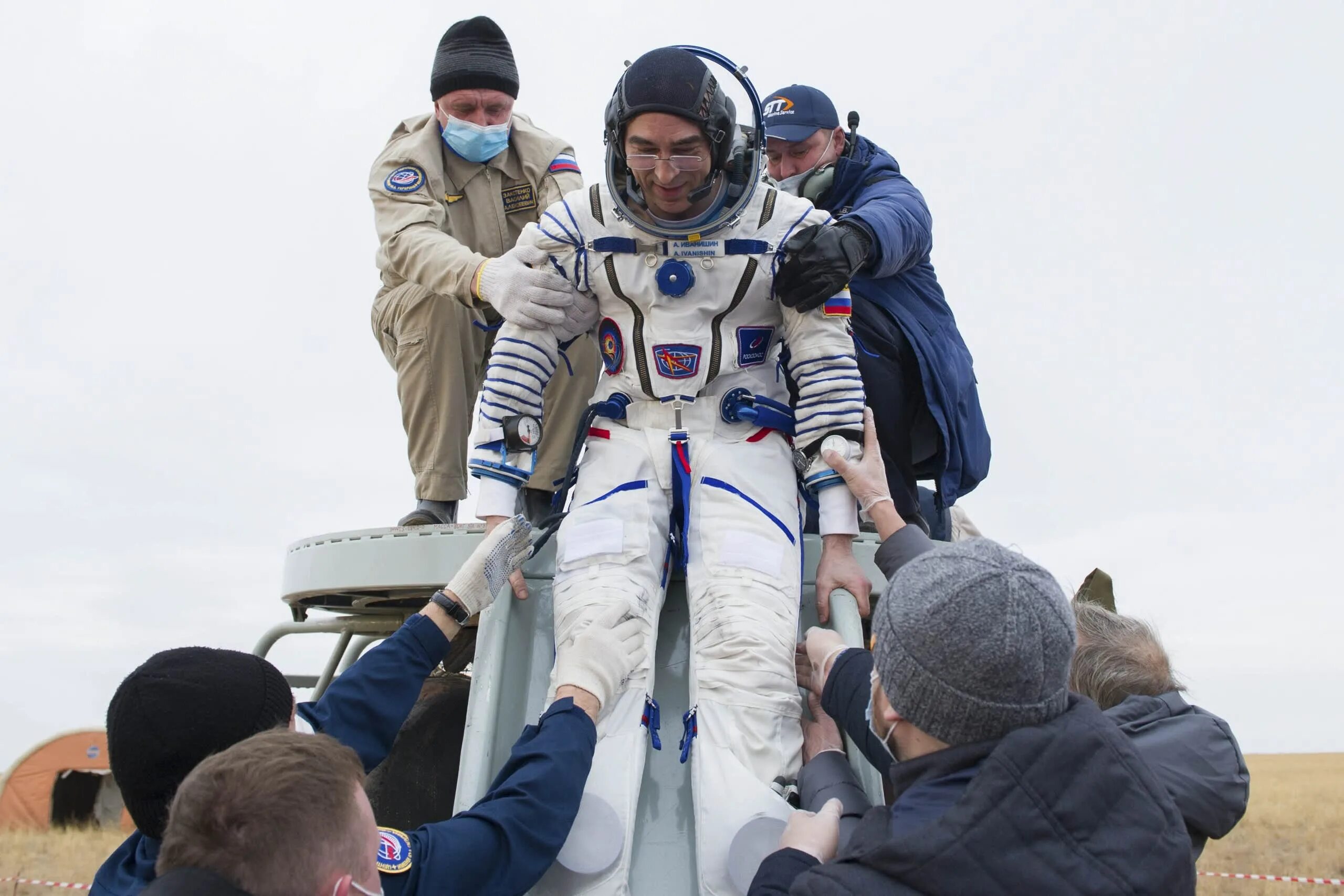 Какие космонавты летали в 2021 году. Иванишин космонавт из Иркутска.