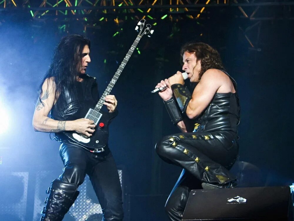 Heavy metal: f. 2 обложка. Группа manowar 2021. Heavy metal 1981. 2 луис ройо.