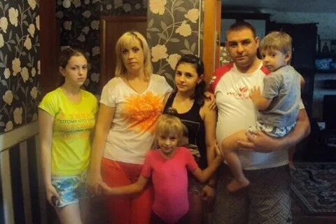 Девочек перепутали в роддоме