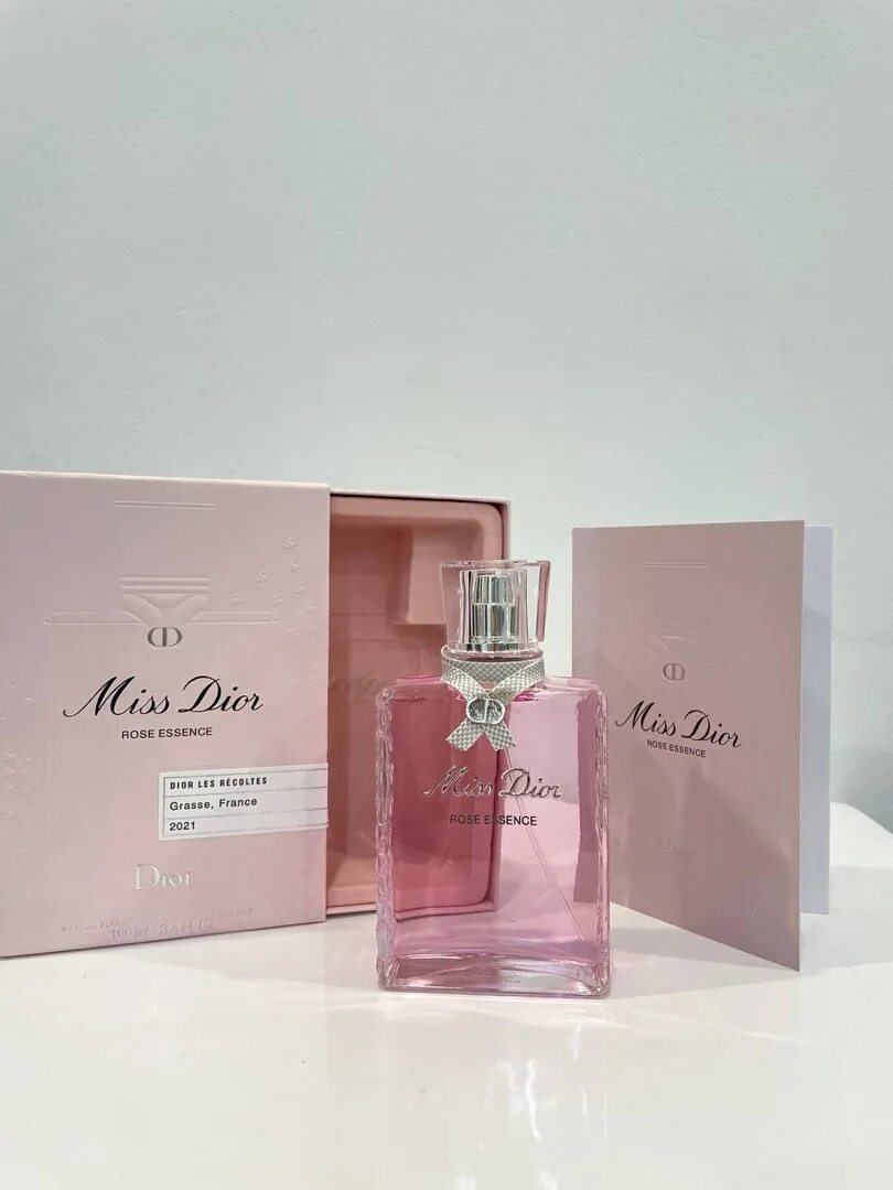 Essence dior. Дубайские духи. dior sauv дубай. флай есенс дубаи горка. же молонг дубай духи.