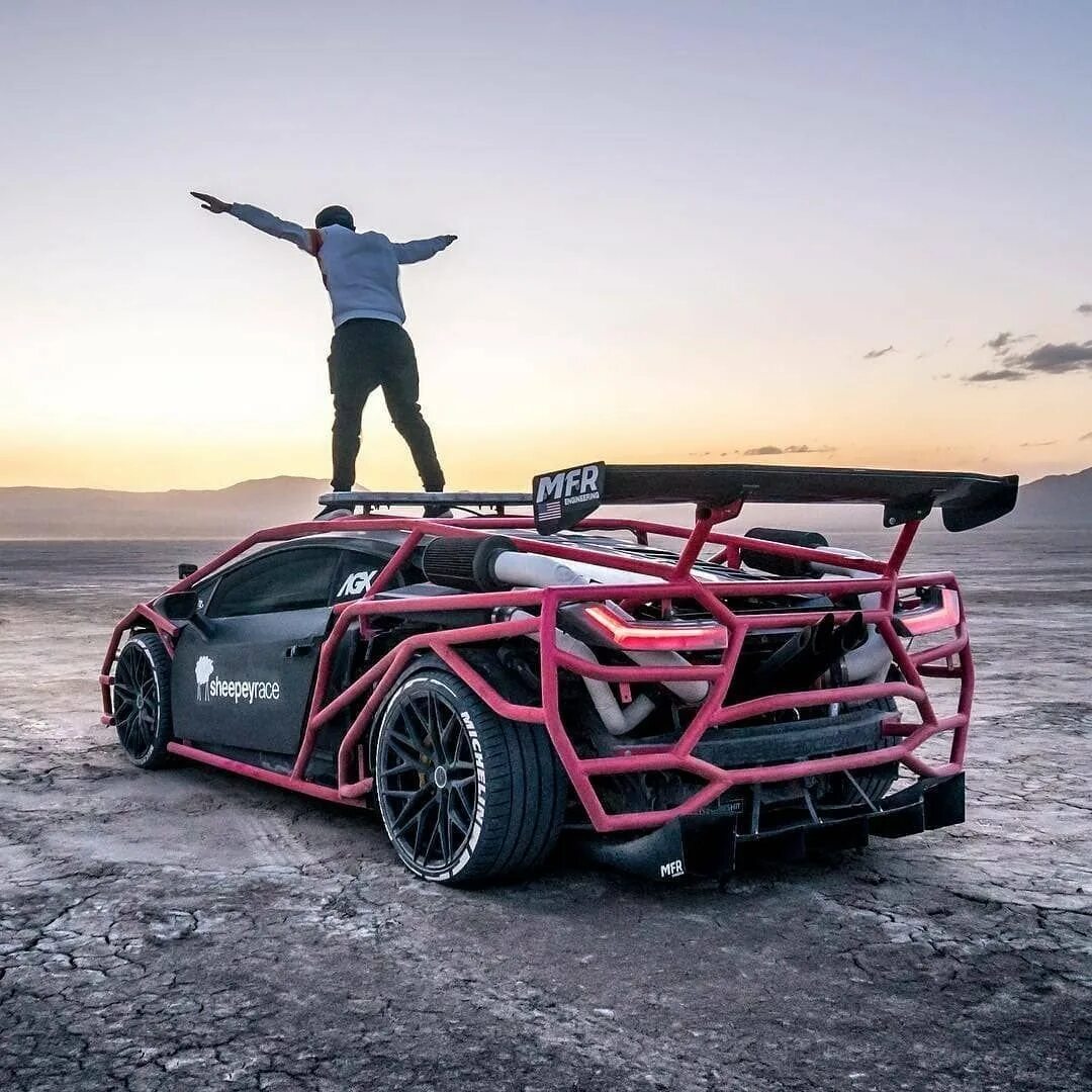 Хардкор машин. Ламборгини оффроуд. Lamborghini Veneno дрифт. Ламборгини жигуль. Ламборгини Хуракан оффроуд.