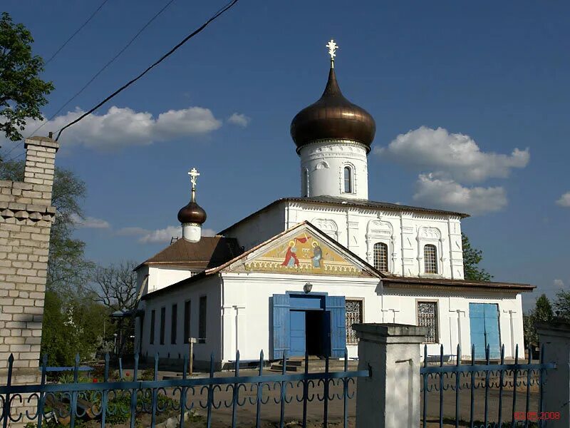 Георгиевская церковь город старая русса. Старая русса храм георгия победоносца. Старая русса церковь георгия. Церковь святого великомученика георгия победоносца (xv век). Георгиевский храм в старой руссе.