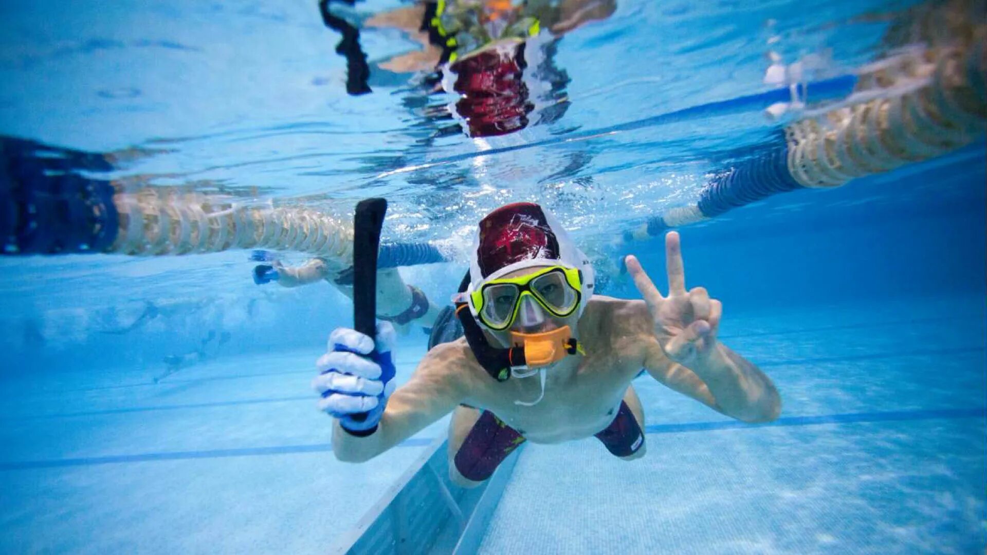 Подводный хоккей в Великобритании. Подводный хоккей (Underwater Hockey). Подводный хоккей или октопуш. Хоккей купание