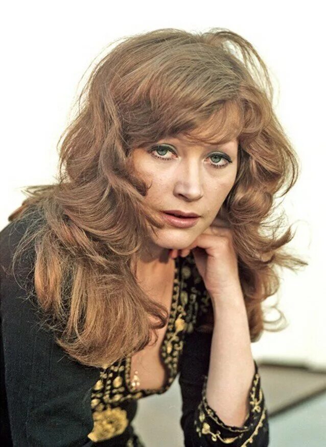 Пугачева 1970. Пугачева молодая. Алла пугачёва в молодости. Алла пугачева молодая фото. Алла пугачева эмолодая.