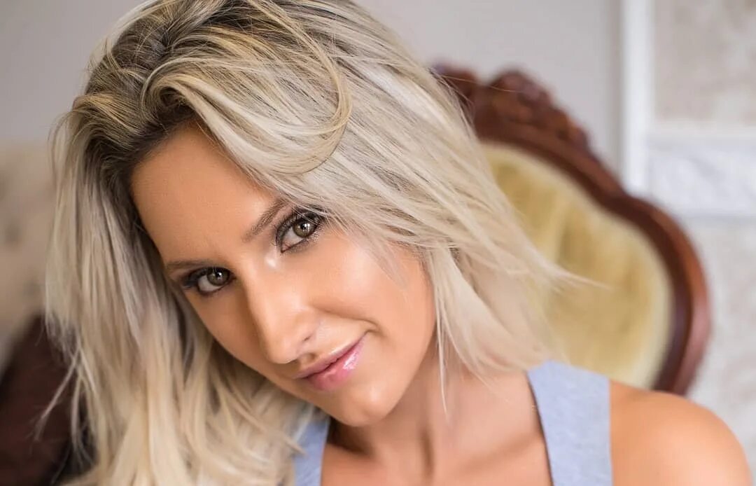 Кейла мооди. Кейла мооди. Кейла юбенс. Kayla moody. Кайла мооди селфи.